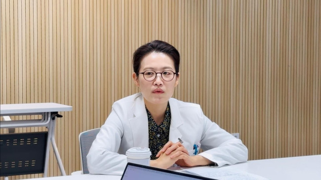 19일 인터뷰 중인 이지영 서울특별시보라매병원 신경과 교수