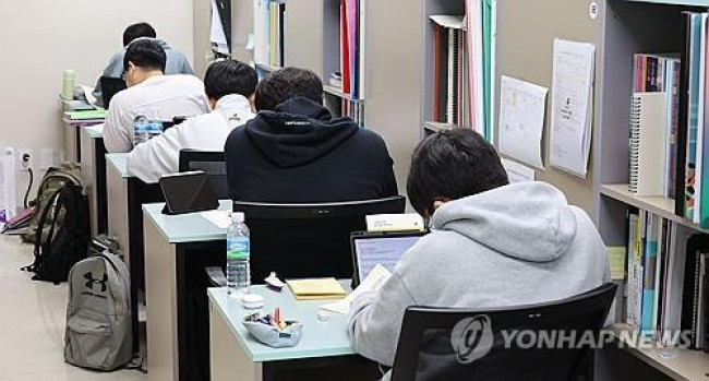 수험생(기사와 직접 관련 없음)